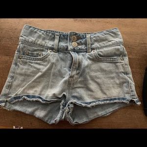 Kids Levi shorts